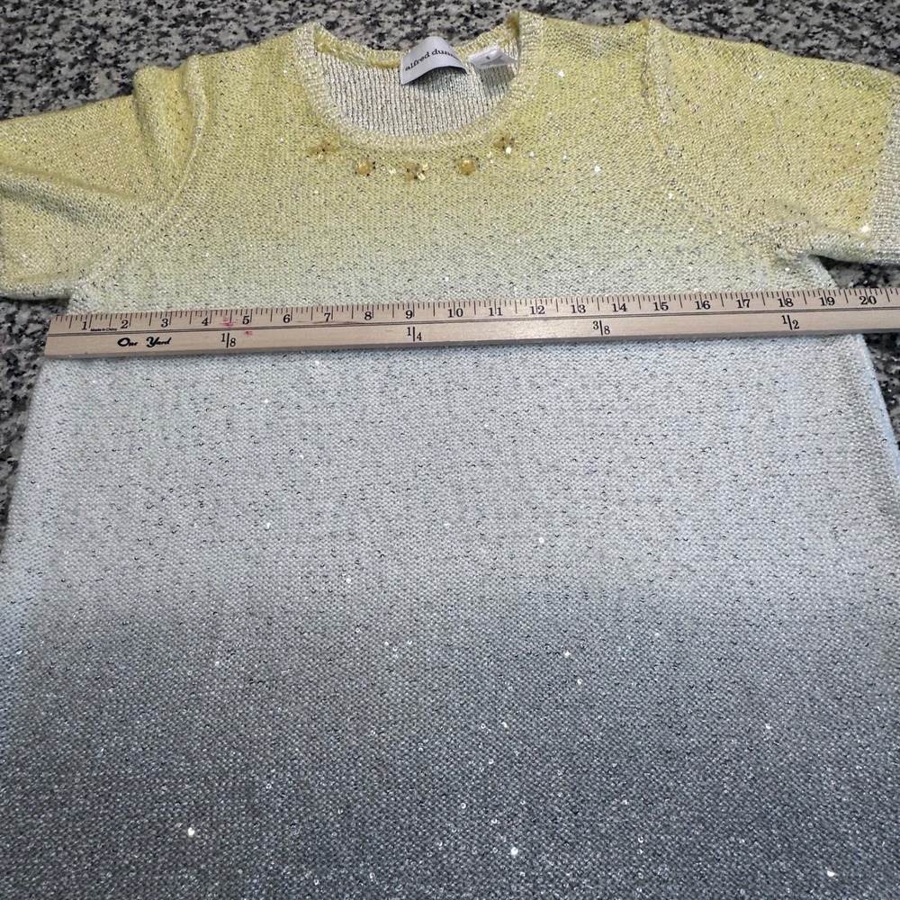 Alfred Dunner Women Sz S Ombre Sequin Beaded Knit Top Short Sleeve Yellow Silver - Picture 3 of 8